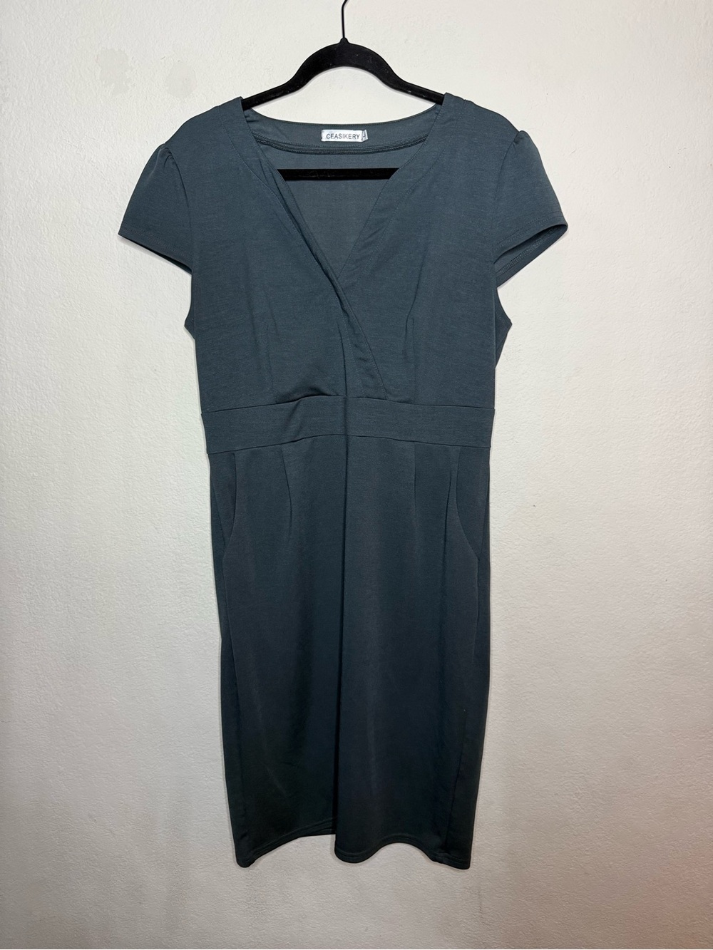 Ceasikery Dark Gray V-Neck Cap Sleeve Sheath Dress